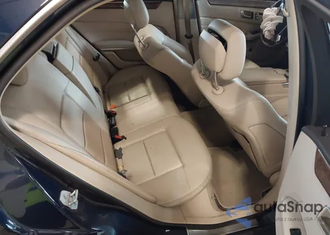 2015 Mercedes-Benz E 350 4Matic из США, поврежденный, VIN WDDHF8JB9FB136355